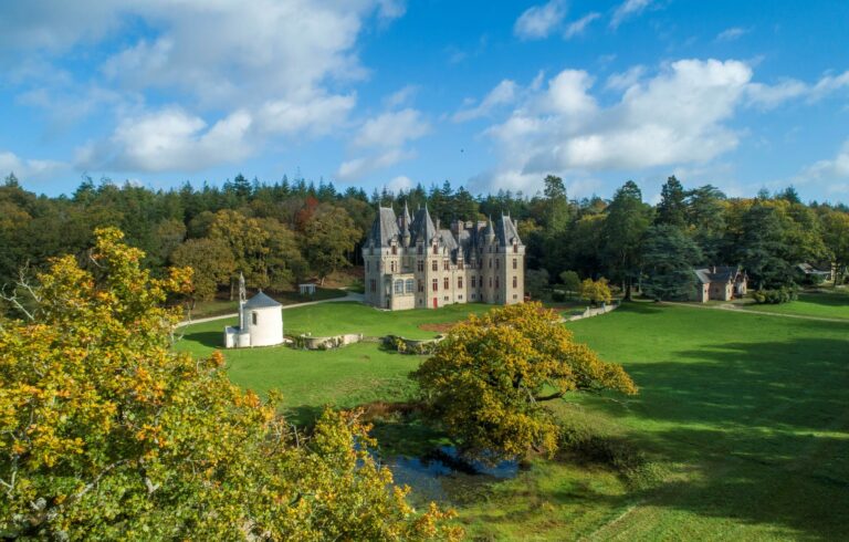 Le domaine du château du Brossay en Bretagne
