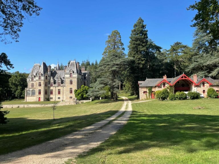 Le domaine du château du Brossay en Bretagne